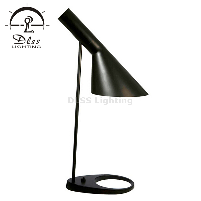 White Table Lamp Modern Nightstand Lamp Bedside Desk Lamp 
